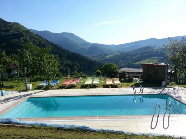 https://www.gailurretan.com/la-casa-rural-cantabria-bizkaia.php
